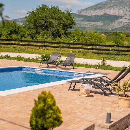 Iris Holiday Home Trbounje Экстерьер фото
