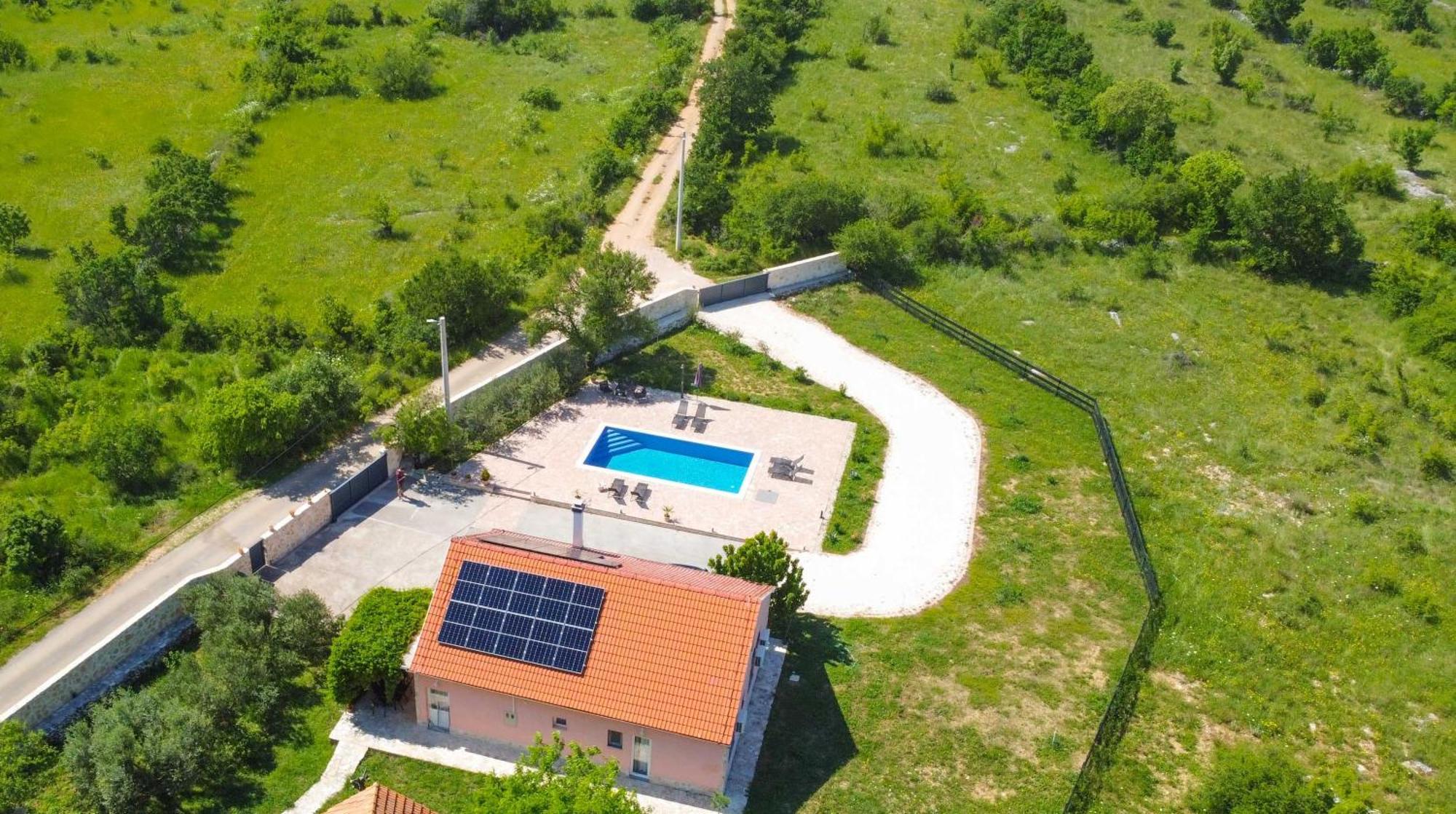 Iris Holiday Home Trbounje Экстерьер фото